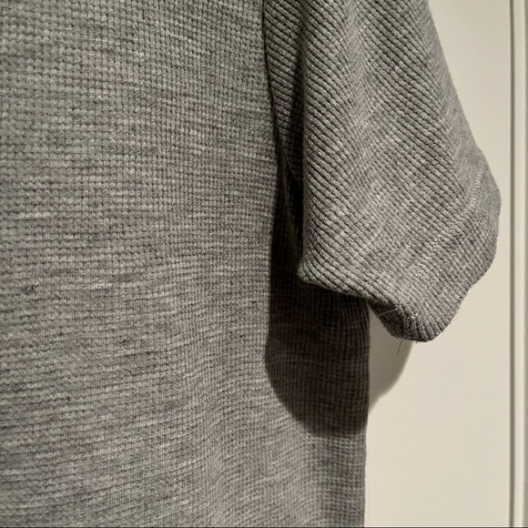 Men’s Among Equals by Cotton On Grey Short Sleeve Henley High Low T-shirt Sz M - Picture 6 of 8